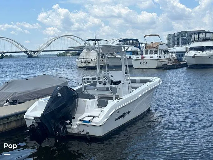 Slide: The Image of NauticStar 222 OSL 2024 - 15684284