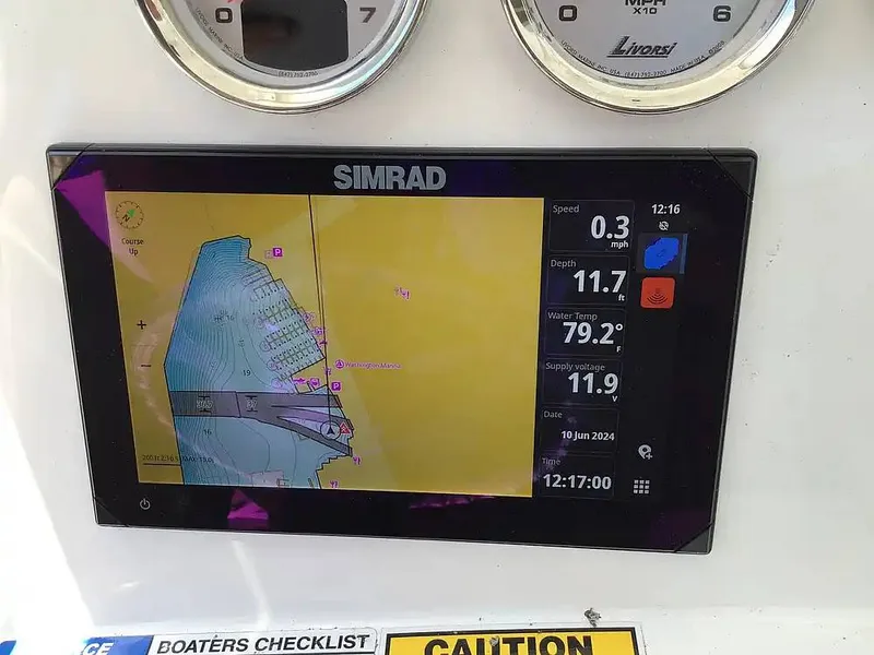 Slide: The Image of NauticStar 222 OSL 2024 - 15591132