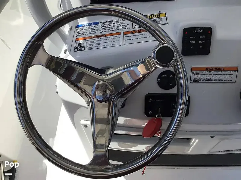 Slide: The Image of NauticStar 222 OSL 2024 - 15591137