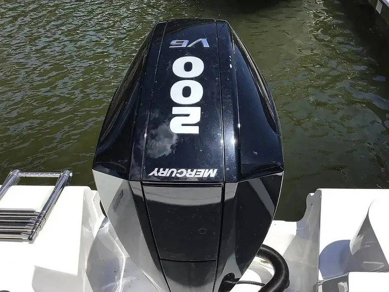 Slide: The Image of NauticStar 222 OSL 2024 - 15591101