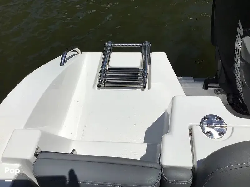 Slide: The Image of NauticStar 222 OSL 2024 - 15591104