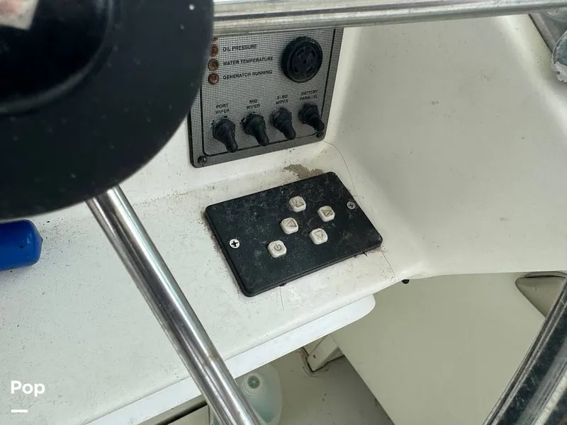 Slide: The Image of Wellcraft 330 Coastal 1999 - 15617324