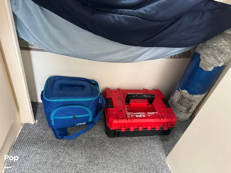 Slide: The Image of Wellcraft 330 Coastal 1999 - 15617293