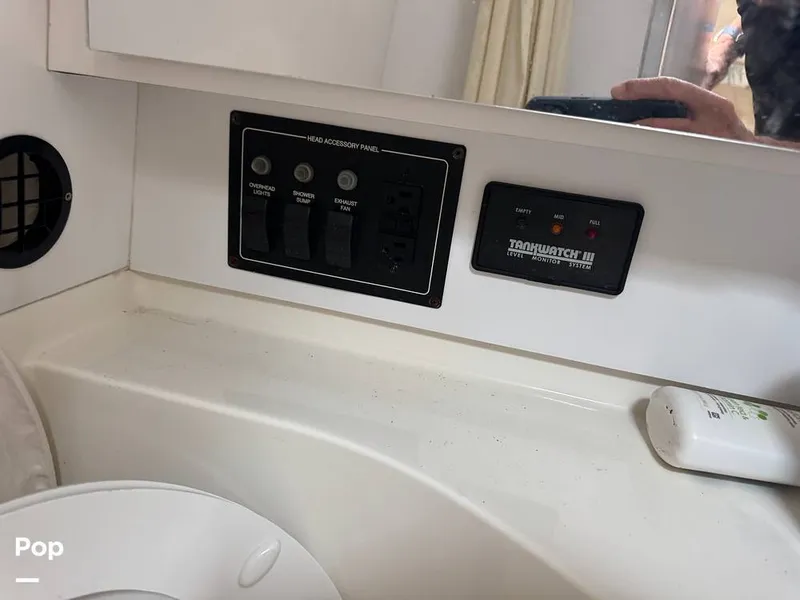 Slide: The Image of Wellcraft 330 Coastal 1999 - 15617367