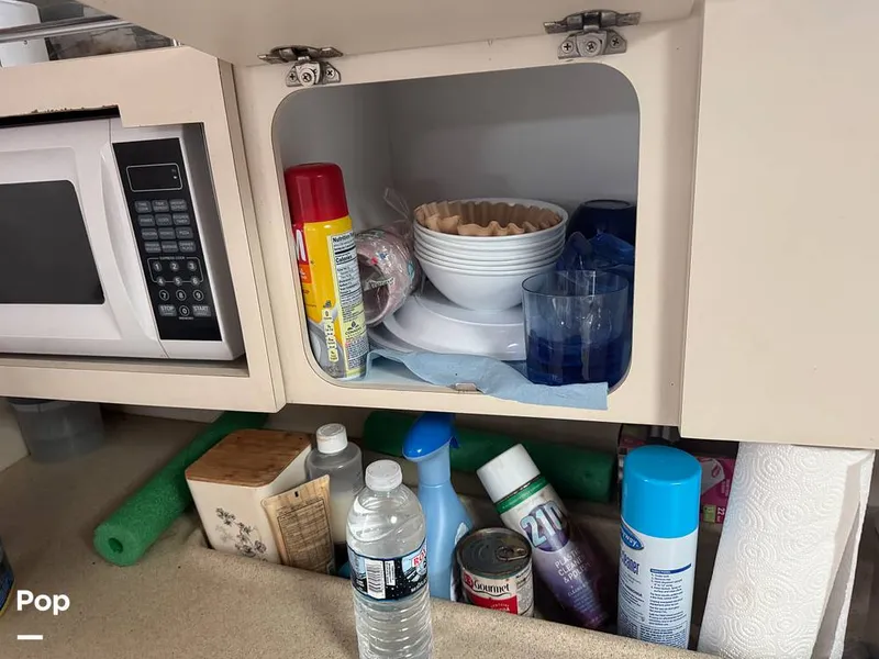 Slide: The Image of Wellcraft 330 Coastal 1999 - 15617304