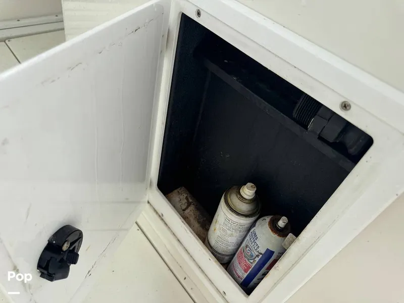 Slide: The Image of Wellcraft 330 Coastal 1999 - 15617354