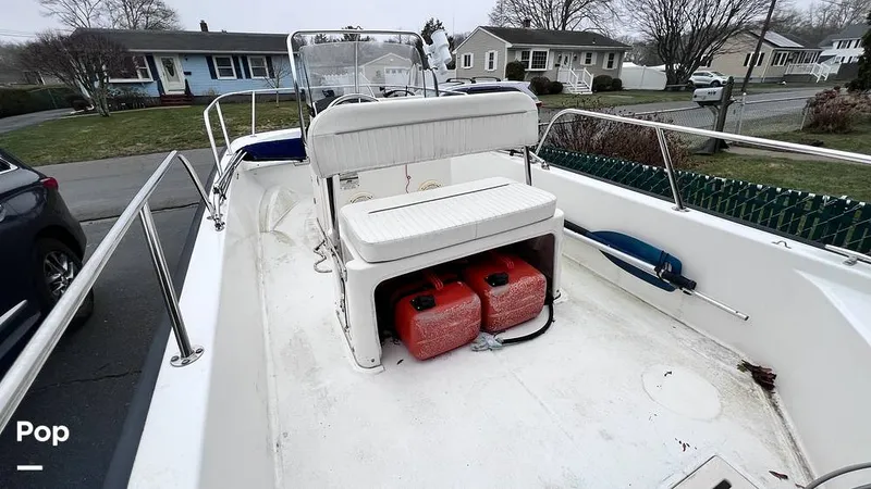 Slide: The Image of Boston Whaler 150 Montauk 2009 - 16323588