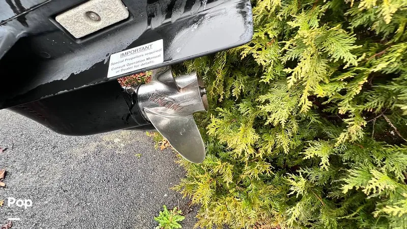 Slide: The Image of Boston Whaler 150 Montauk 2009 - 16323590