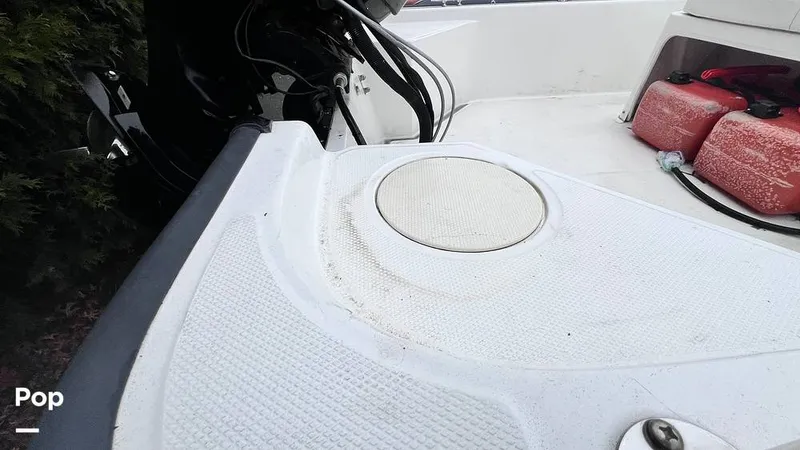 Slide: The Image of Boston Whaler 150 Montauk 2009 - 16323620