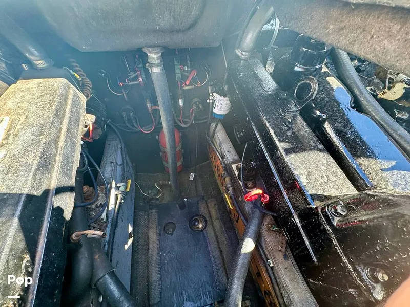 Slide: The Image of Bertram 28 Flybridge Sportfisherman 1975 - 15987179