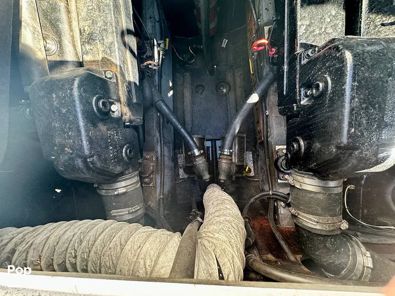 Slide: The Image of Bertram 28 Flybridge Sportfisherman 1975 - 15987180