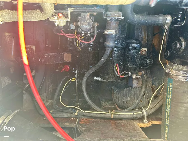 Slide: The Image of Bertram 28 Flybridge Sportfisherman 1975 - 15987189