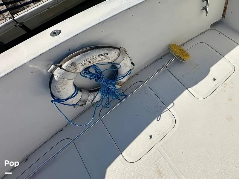 Slide: The Image of Bertram 28 Flybridge Sportfisherman 1975 - 15987205