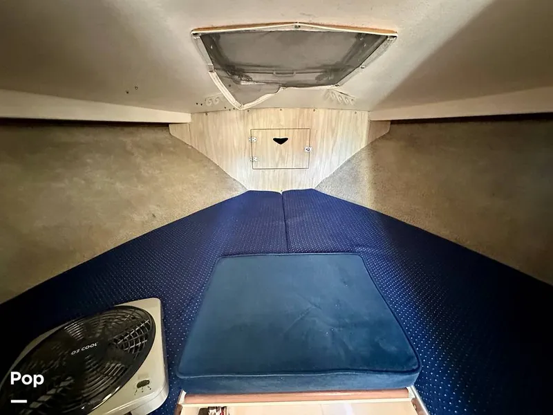 Slide: The Image of V Berth - 15987133