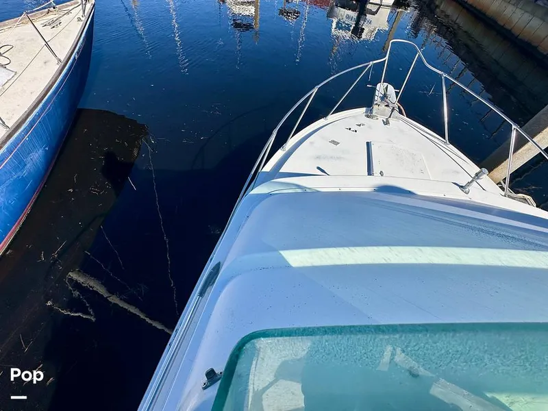 Slide: The Image of Bertram 28 Flybridge Sportfisherman 1975 - 15987076