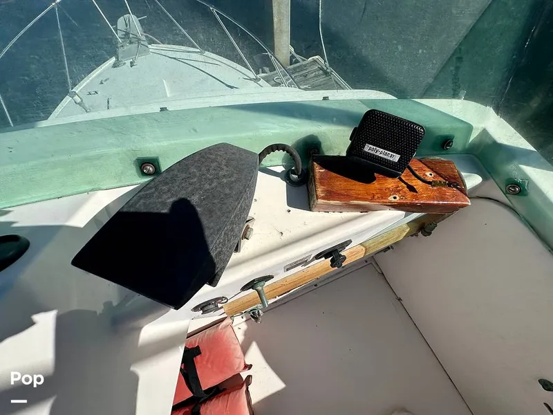 Slide: The Image of Bertram 28 Flybridge Sportfisherman 1975 - 15987093