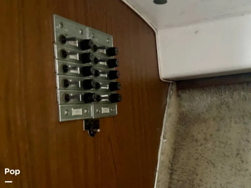 Slide: The Image of Bertram 28 Flybridge Sportfisherman 1975 - 15987132