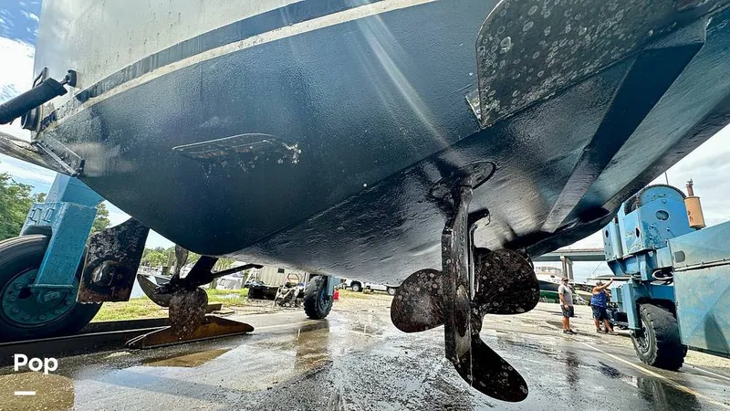 Slide: The Image of Bertram 28 Flybridge Sportfisherman 1975 - 16643741