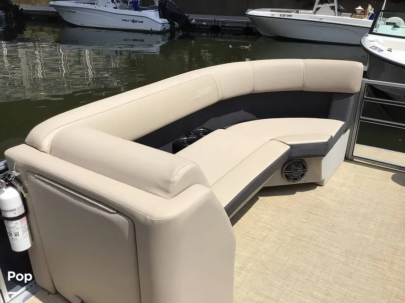 Slide: The Image of Harris Cruiser 230 2025 - 15608629