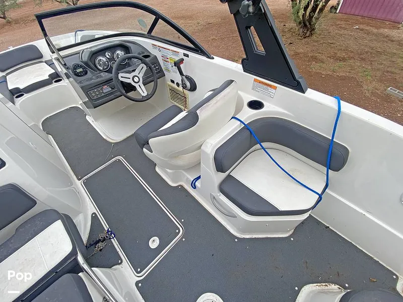 Slide: The Image of Bayliner 22 VR6 2022 - 15661074