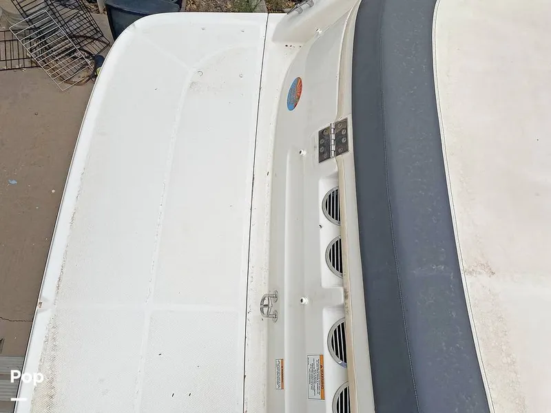 Slide: The Image of Bayliner 22 VR6 2022 - 15666495