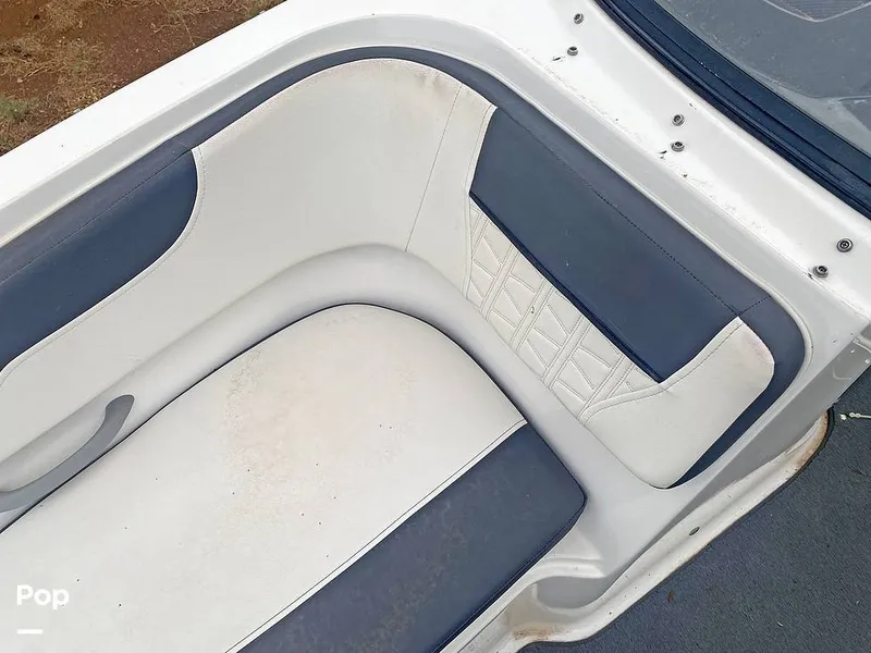 Slide: The Image of Bayliner 22 VR6 2022 - 15666519