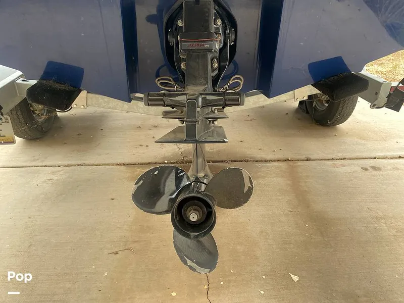 Slide: The Image of Bayliner 22 VR6 2022 - 15666549