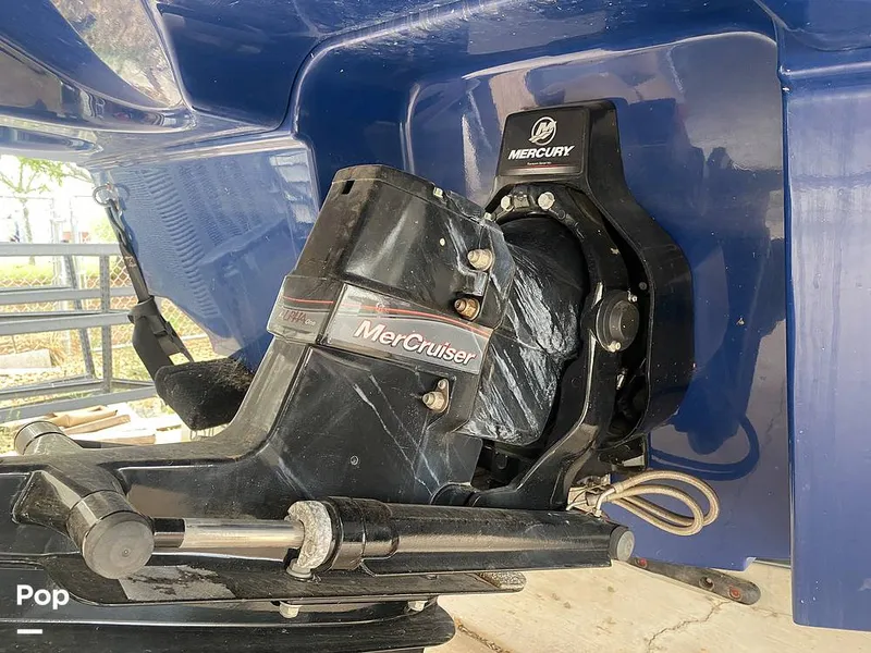 Slide: The Image of Bayliner 22 VR6 2022 - 15666552