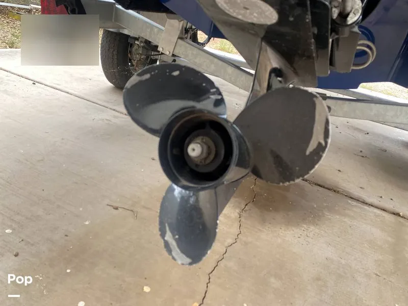 Slide: The Image of Bayliner 22 VR6 2022 - 15666553