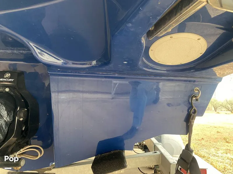 Slide: The Image of Bayliner 22 VR6 2022 - 15666554