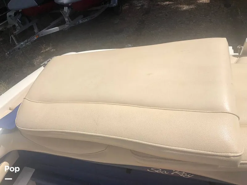 Slide: The Image of Sea Ray 210 Signature 2000 - 15751746