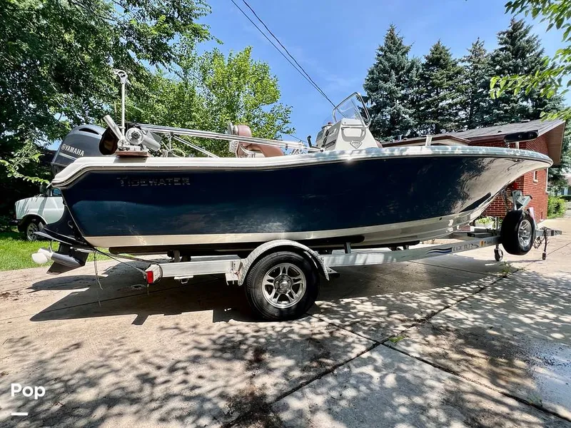 Slide: The Image of Tidewater 198 CC Adventure 2017 - 15684993