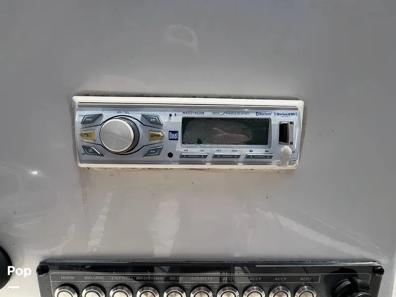 Slide: The Image of Tidewater 198 CC Adventure 2017 - 15685008