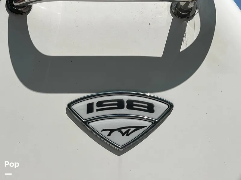 Slide: The Image of Tidewater 198 CC Adventure 2017 - 15685057