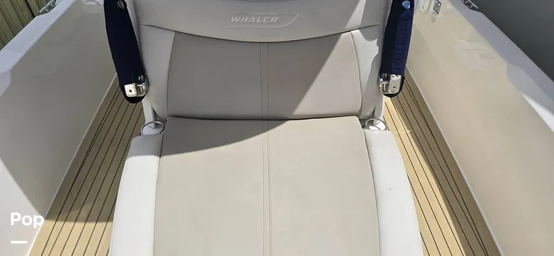 Slide: The Image of Boston Whaler 270 Dauntless 2019 - 15597691