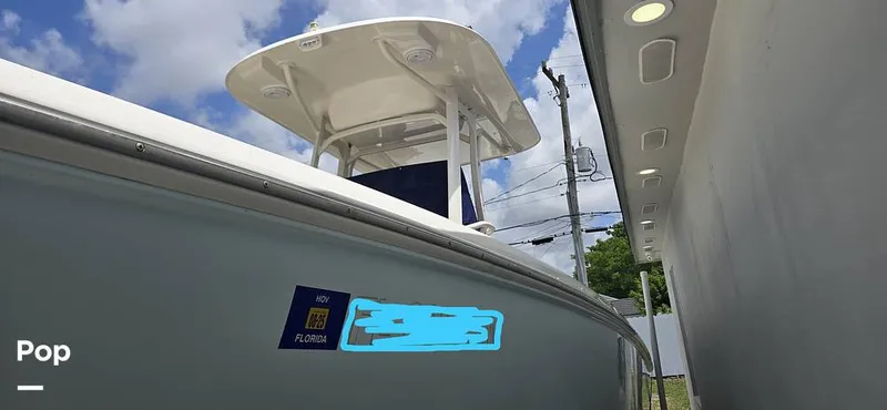 Slide: The Image of Boston Whaler 270 Dauntless 2019 - 15597705