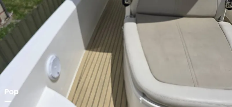 Slide: The Image of Boston Whaler 270 Dauntless 2019 - 15597688