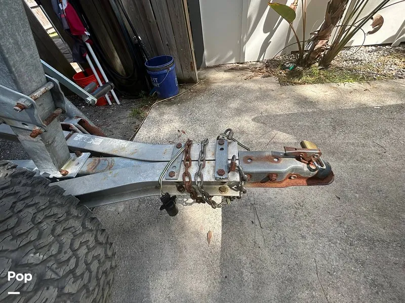 Slide: The Image of Moomba Mobius LSV 2002 - 15831791