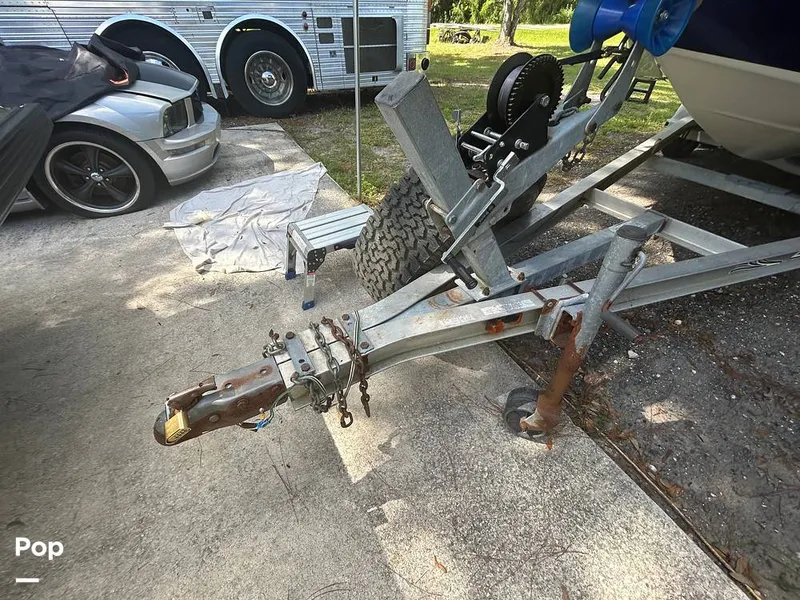 Slide: The Image of Moomba Mobius LSV 2002 - 15831792