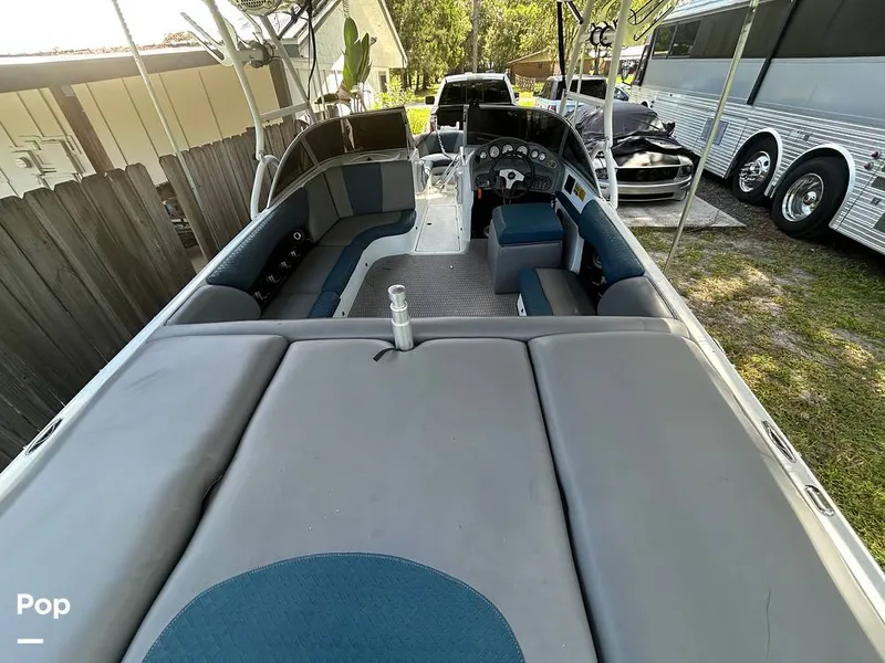 Slide: The Image of Moomba Mobius LSV 2002 - 15831804