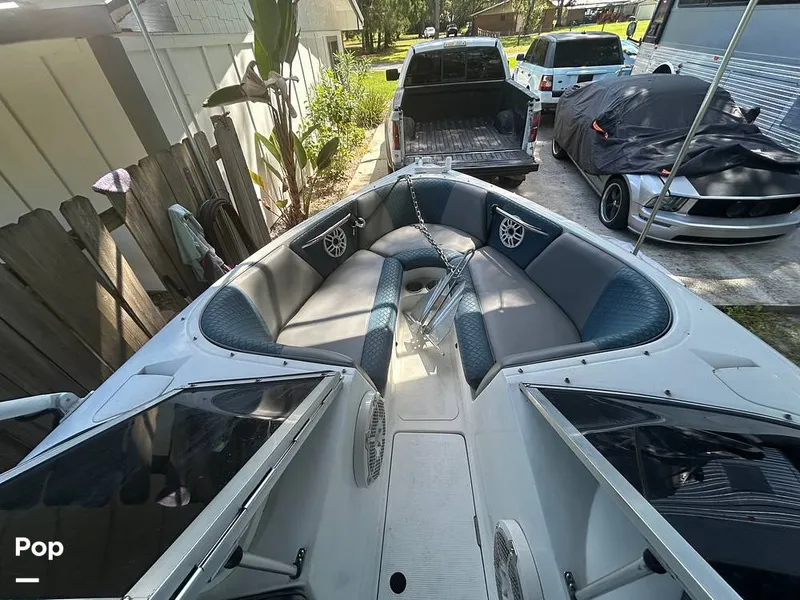 Slide: The Image of Moomba Mobius LSV 2002 - 15831809