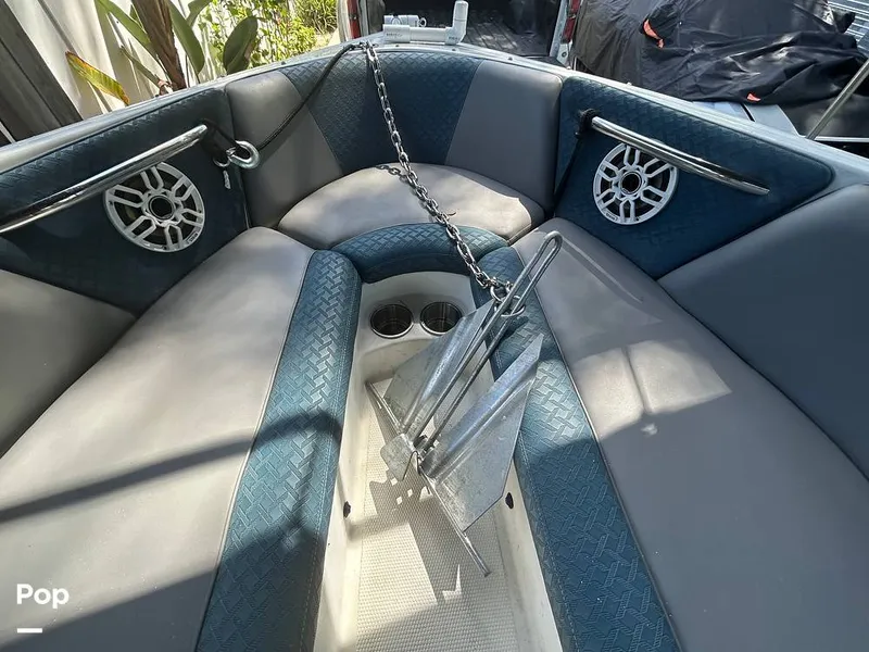 Slide: The Image of Moomba Mobius LSV 2002 - 15831812