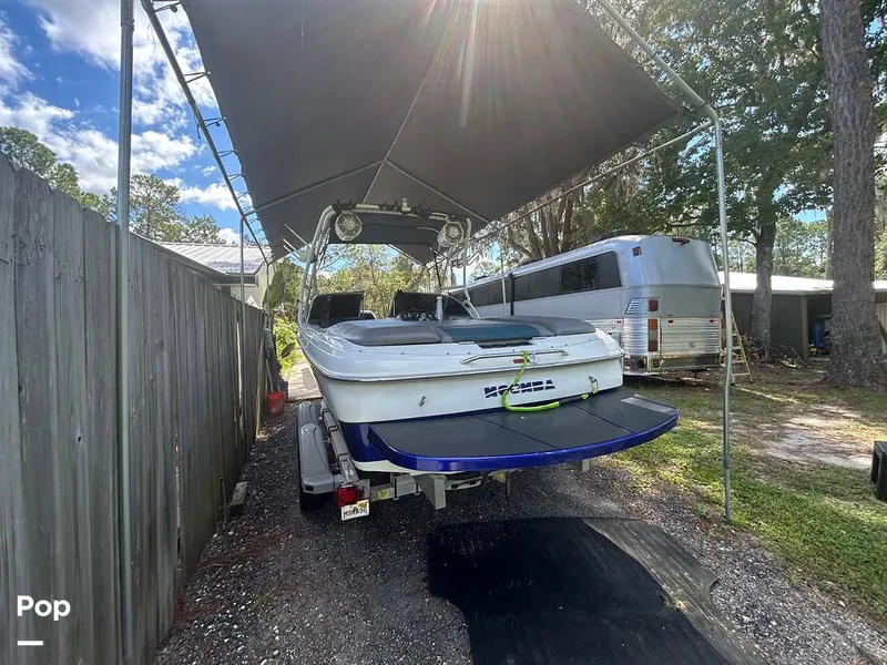 Slide: The Image of Moomba Mobius LSV 2002 - 15831767