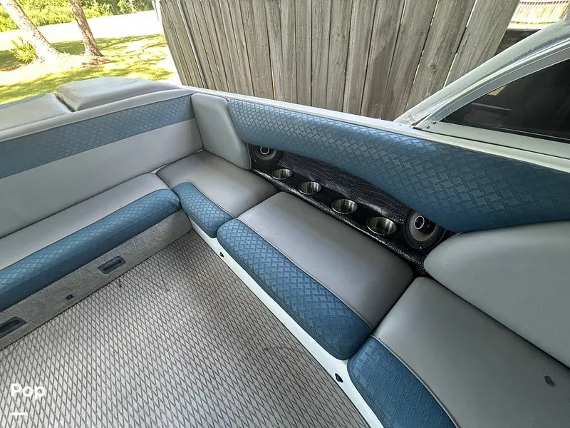 Slide: The Image of Moomba Mobius LSV 2002 - 15831830