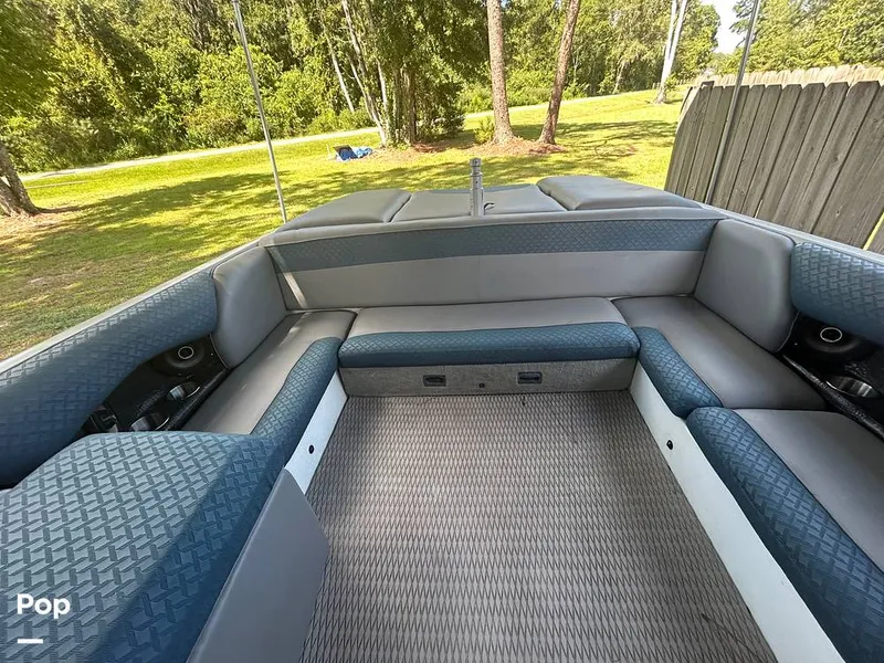 Slide: The Image of Moomba Mobius LSV 2002 - 15831831