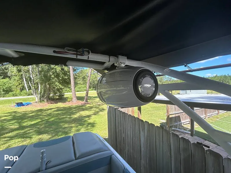 Slide: The Image of Moomba Mobius LSV 2002 - 15831834