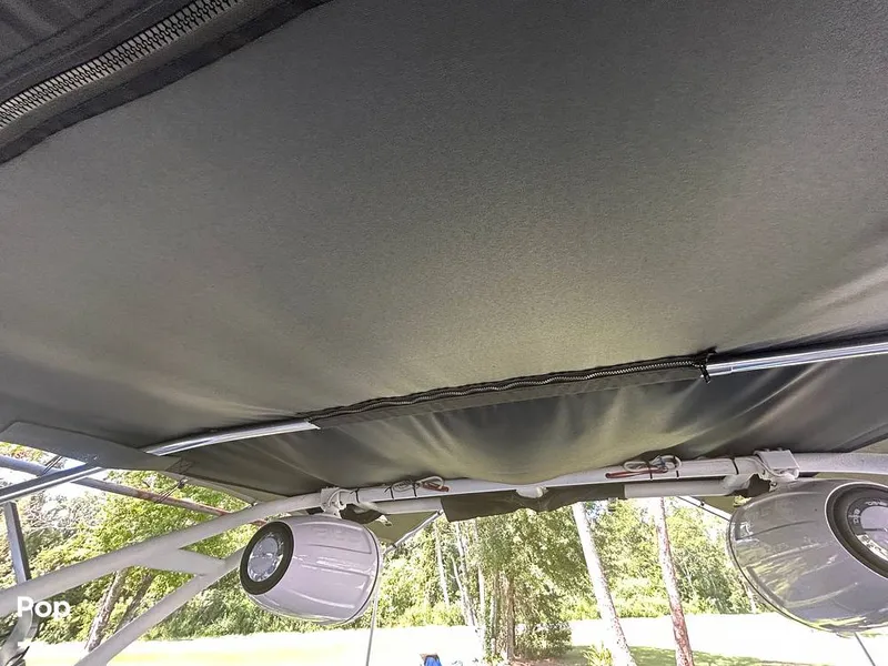 Slide: The Image of Moomba Mobius LSV 2002 - 15831836