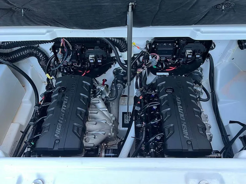 Slide: The Image of Yamaha 252SE 2022 - 15748861