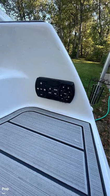 Slide: The Image of Yamaha 252SE 2022 - 15748863