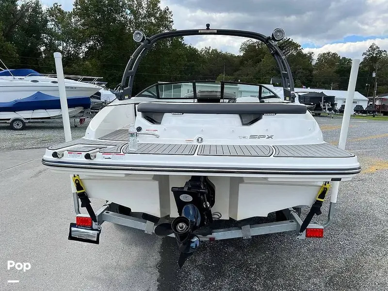 Slide: The Image of Sea Ray 19 SPX 2017 - 15666617